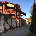 Готель Zlata
